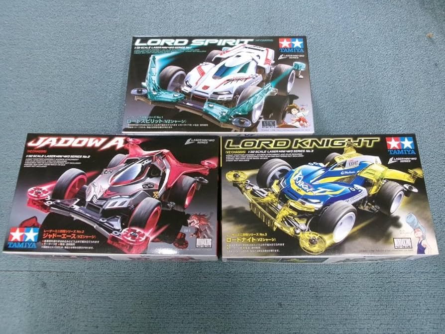 ミニ四駆 完成品　レーザーミニ四駆　3台セット Amazon.co.jp: レーザーミニ四駆 3台セット ロードスピリット